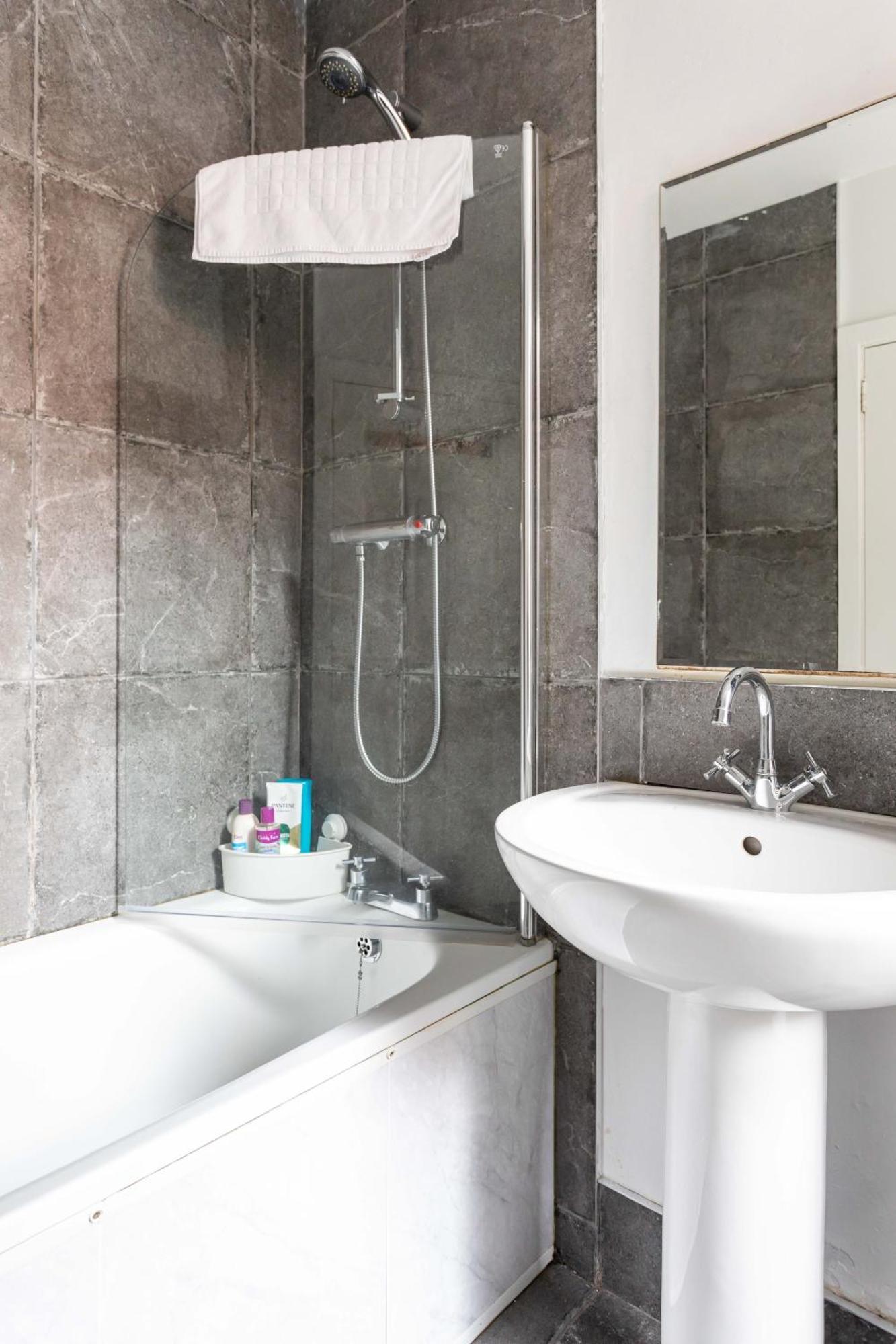 Belfast City - 3 Bed Cosy Terrace Home - Hip And Trendy Ormeau Road Zewnętrze zdjęcie